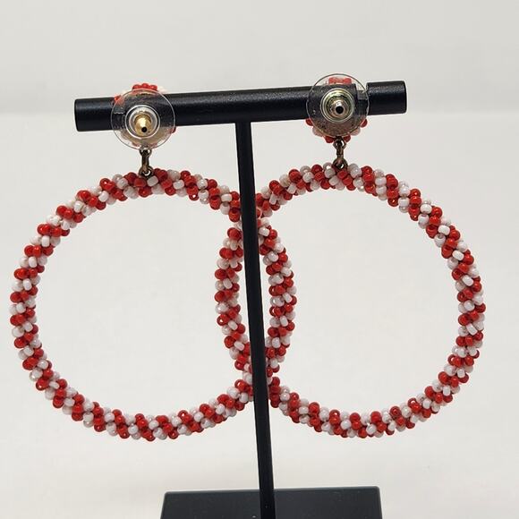 J Crew Red White Seed Bead Hoop Dangle Post Earrings Striped Oversized Playful - Picture 3 of 6